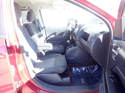 Used 2013 Jeep Compass Sport image 21