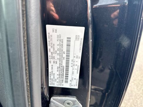 Used 2019 Ford Escape Titanium AWD/4WD image 28