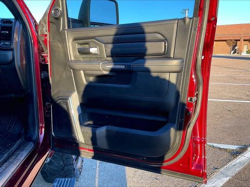 Used 2024 RAM 3500 Limited image 28