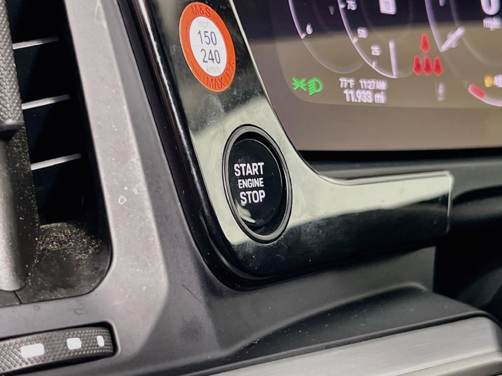 Certified 2026 Porsche Cayenne S AWD/4WD image 11