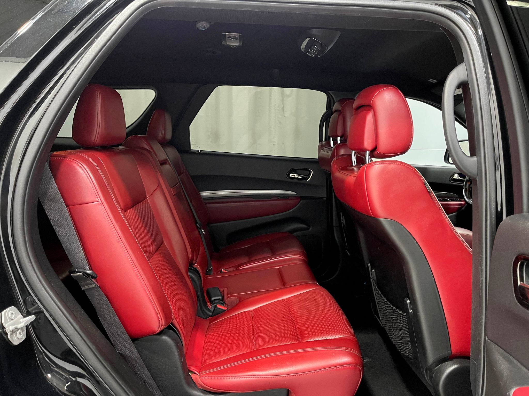 Used 2020 Dodge Durango R/T w/ Blacktop Package AWD/4WD image 32