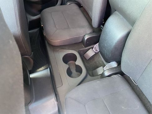 Used 2016 Chevrolet Colorado LT w/ LT Convenience Package AWD/4WD image 34