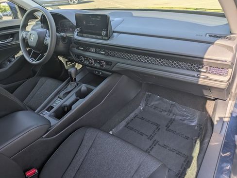 Used 2024 Honda Accord EX image 22