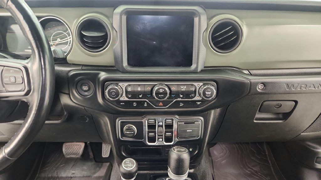 Used 2021 Jeep Wrangler Unlimited Sport AWD/4WD image 37
