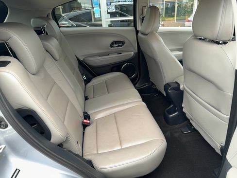 Used 2019 Honda HR-V EX-L image 23