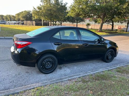 Used 2016 Toyota Corolla LE FWD image 5