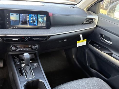 New 2026 Nissan Kicks SV image 12