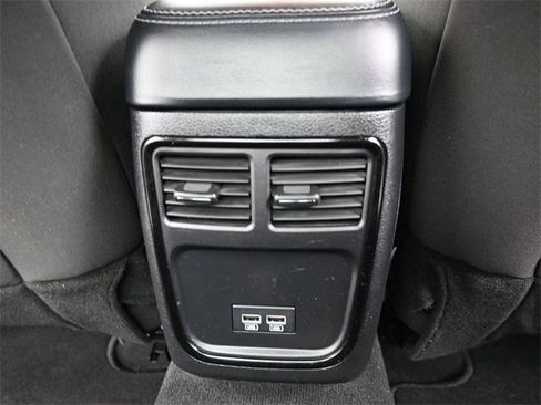 Used 2023 Dodge Charger SXT w/ Blacktop Package image 24