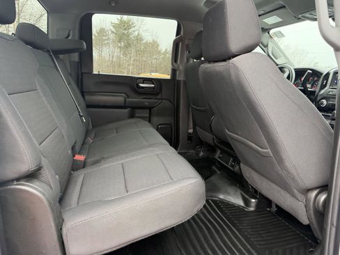 Certified 2024 GMC Sierra 2500 Pro w/ Convenience Package image 17