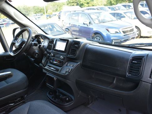 Used 2022 RAM ProMaster 3500 w/ Fleet Safety Group (AWQ) FWD image 13