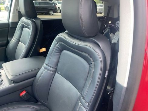 Used 2026 Lincoln Aviator Reserve w/ Jet Appearance Package image 10