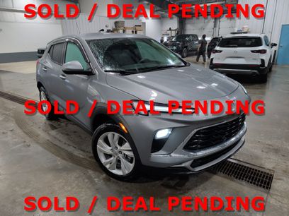 Used 2025 Buick Encore GX Preferred w/ Comfort Package