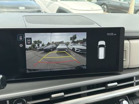 Certified 2026 Hyundai Santa Fe SEL FWD image 33