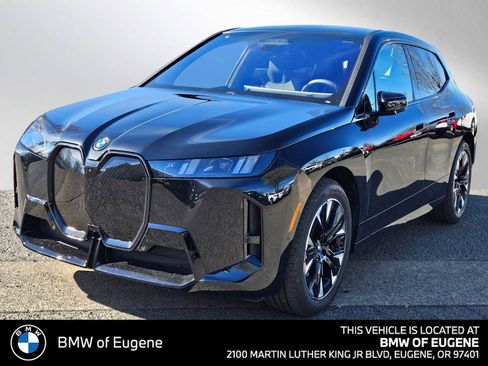 New 2026 BMW iX xDrive45 w/ M Sport Package AWD/4WD image 7