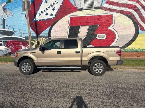 Used 2014 Ford F150 XLT w/ Equipment Group 302A Luxury AWD/4WD image 3