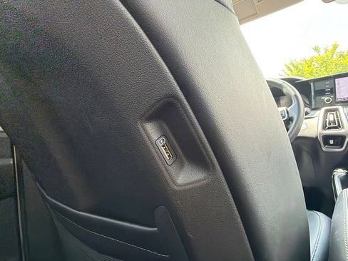 Used 2022 Kia Sorento EX w/ Panoramic Sunroof Package FWD image 39