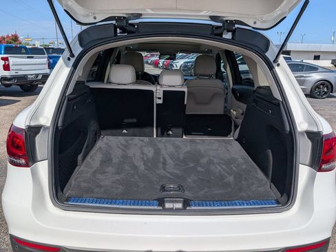 Used 2022 Mercedes-Benz GLC 300 image 22