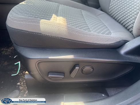 Used 2020 Ford Escape SE AWD/4WD image 17