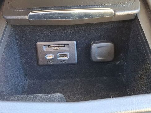 Certified 2022 Cadillac XT4 Luxury image 26