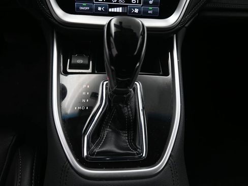 Used 2022 Subaru Outback Limited XT w/ Popular Package #2 image 27