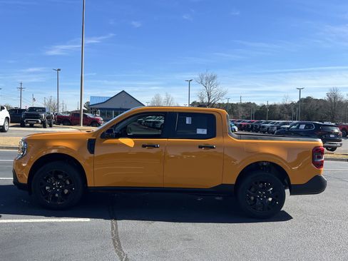 New 2026 Ford Maverick XLT w/ Black Appearance Package image 20