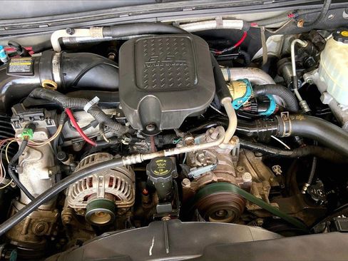 Used 2009 Chevrolet Silverado 2500 LT w/ Suspension Package, Off-Road image 30