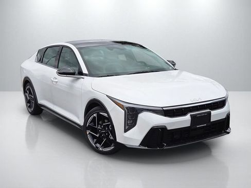 New 2026 Kia K4 GT-Line FWD image 1