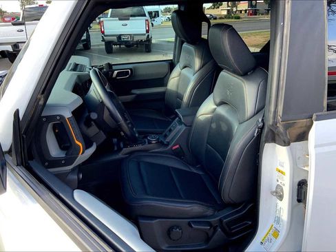 Certified 2022 Ford Bronco Badlands image 7