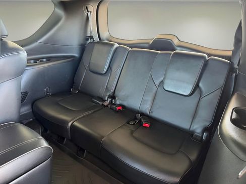 Used 2021 INFINITI QX80 Sensory w/ All-Season Package image 30