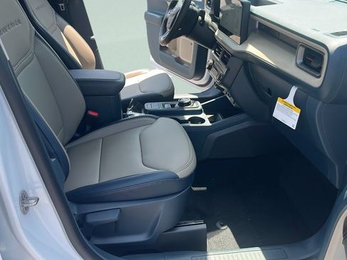 New 2026 Ford Maverick Lariat AWD/4WD image 25