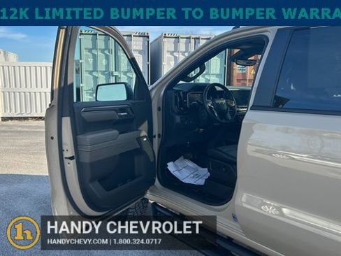 Certified 2022 Chevrolet Silverado 1500 ZR2 w/ Technology Package image 12