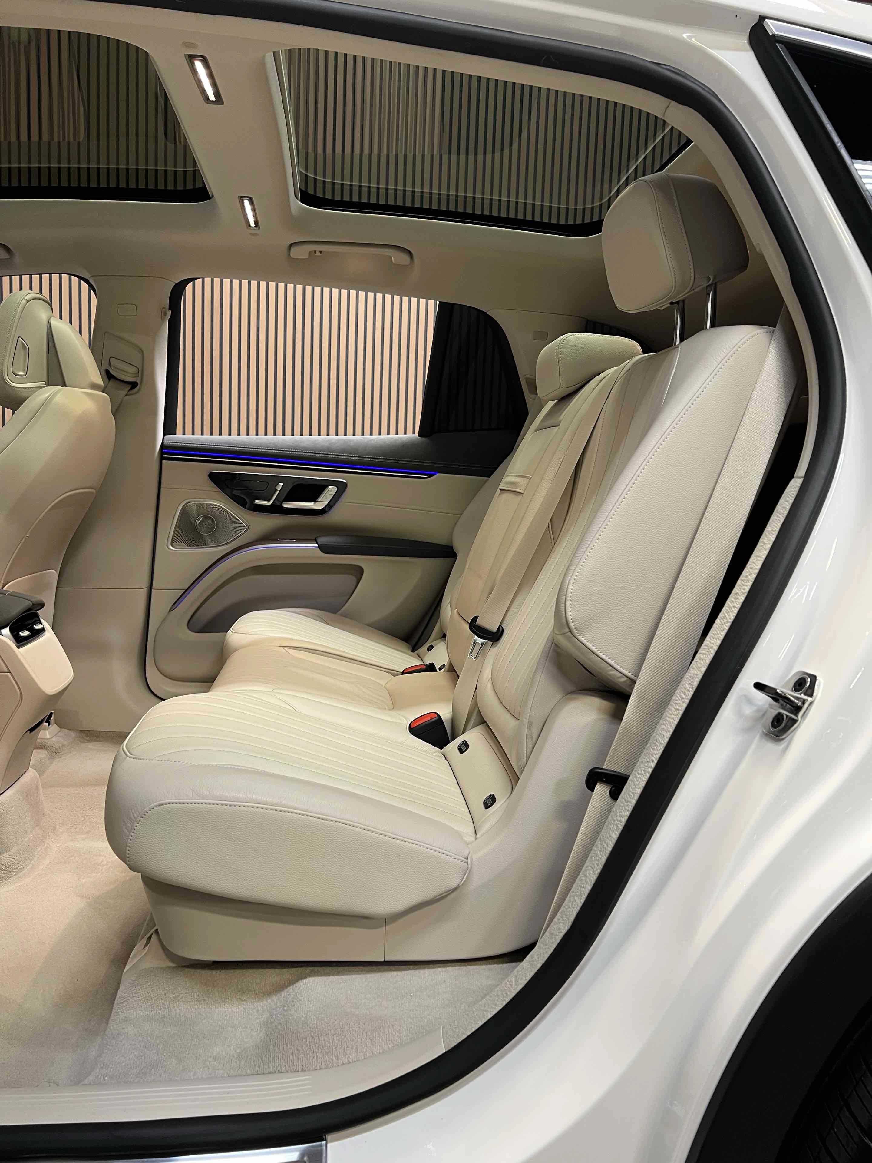 Used 2023 Mercedes-Benz EQS 450+ SUV image 23