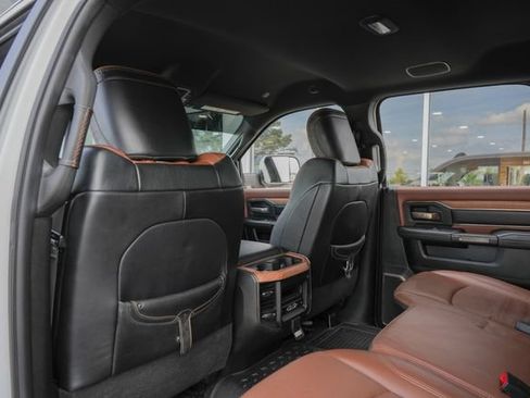 Used 2019 RAM 2500 Limited AWD/4WD image 38
