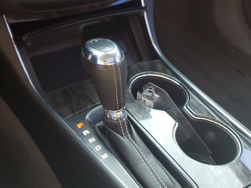 Used 2014 Chevrolet Impala LT w/ Premium Seating Package FWD image 30