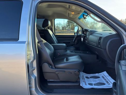 Used 2014 Chevrolet Silverado 2500 LT w/ Suspension Package, Off-Road image 22