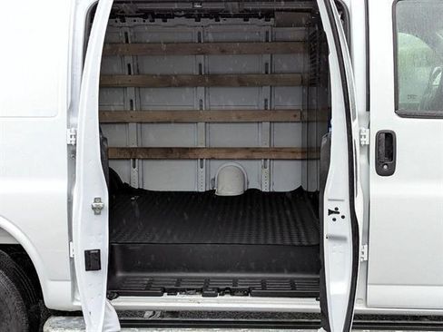 Certified 2025 Chevrolet Express 2500 w/ Driver Convenience Package RWD image 40