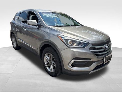 Used 2017 Hyundai Santa Fe Sport FWD image 5