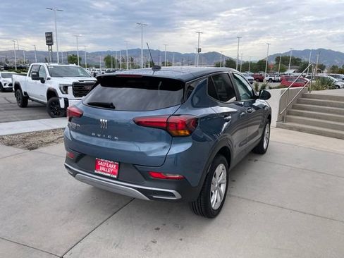 Certified 2026 Buick Encore GX Preferred w/ Comfort Package AWD/4WD image 5