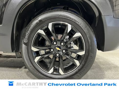 Used 2023 Chevrolet TrailBlazer LT FWD image 28
