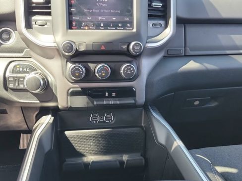 Used 2020 RAM 1500 Big Horn AWD/4WD image 15