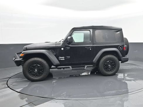 Used 2021 Jeep Wrangler Sport AWD/4WD image 5