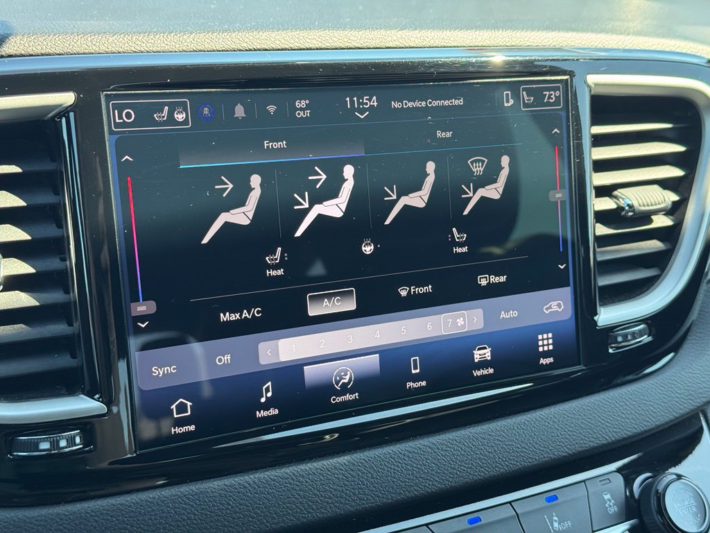 Used 2025 Chrysler Pacifica Select FWD image 32