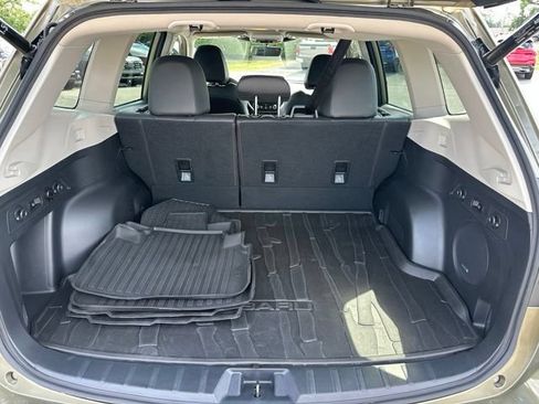 Used 2024 Subaru Forester Limited AWD/4WD image 36