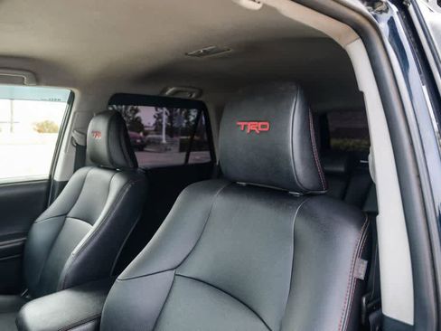 Used 2019 Toyota 4Runner TRD Off-Road Premium image 21