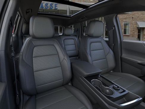 New 2026 Chevrolet Equinox LT image 16