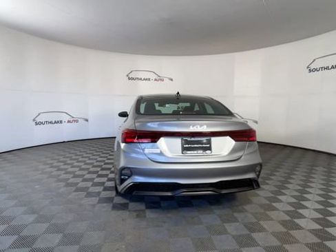 Certified 2024 Kia Forte LXS w/ LXS Technology Package image 7