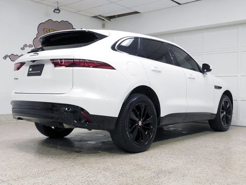 Used 2023 Jaguar F-PACE S AWD/4WD image 4