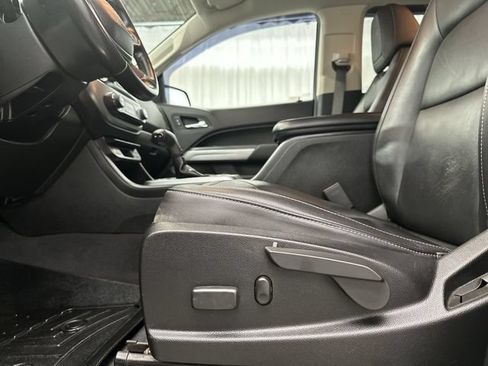 Used 2019 Chevrolet Colorado ZR2 AWD/4WD image 16