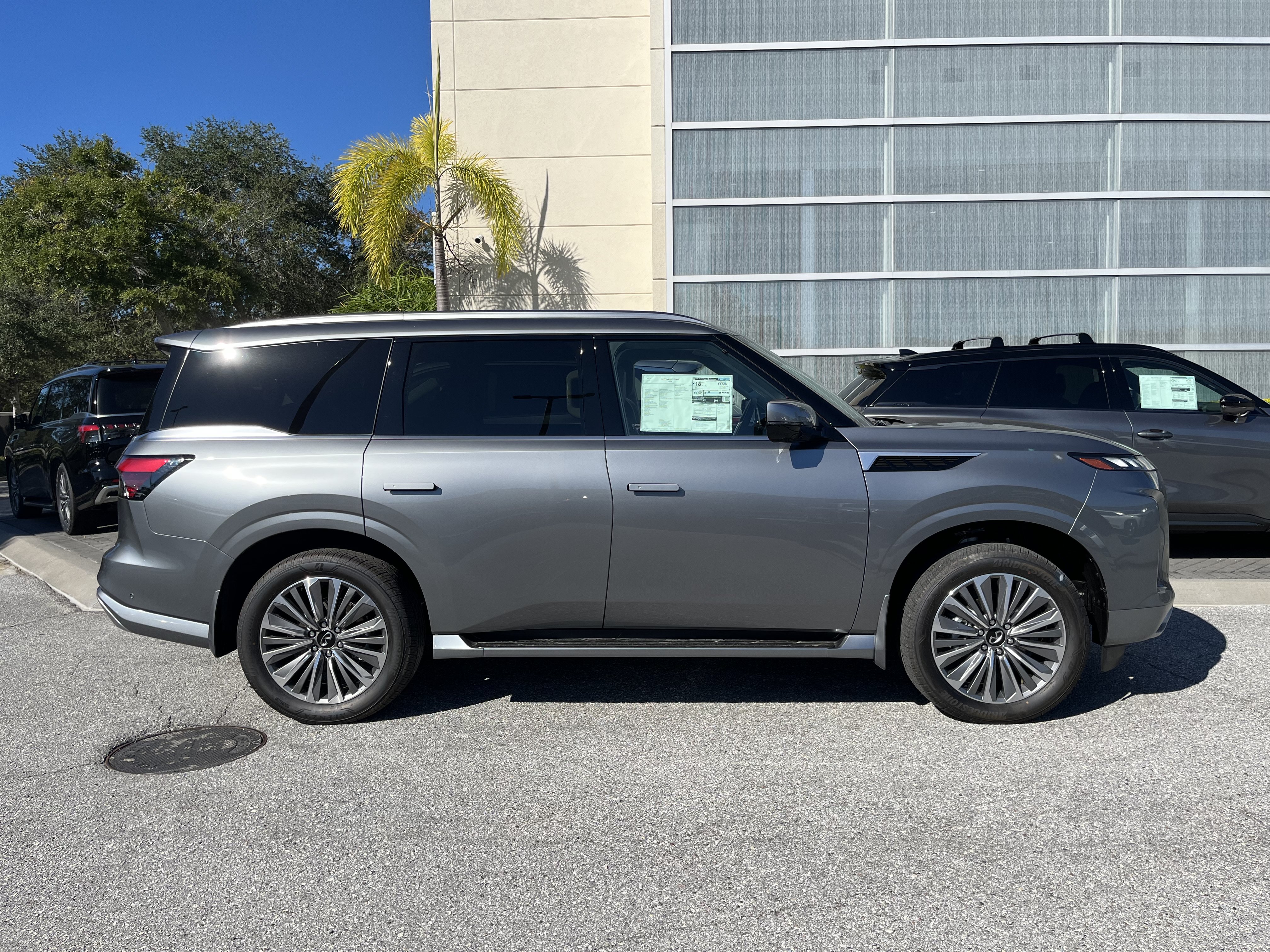 New 2027 INFINITI QX80 Luxe w/ Cargo Package RWD image 6