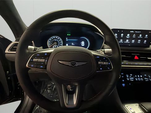 Used 2025 Genesis G70 3.3T Advanced w/ Sport Prestige Package AWD/4WD image 22